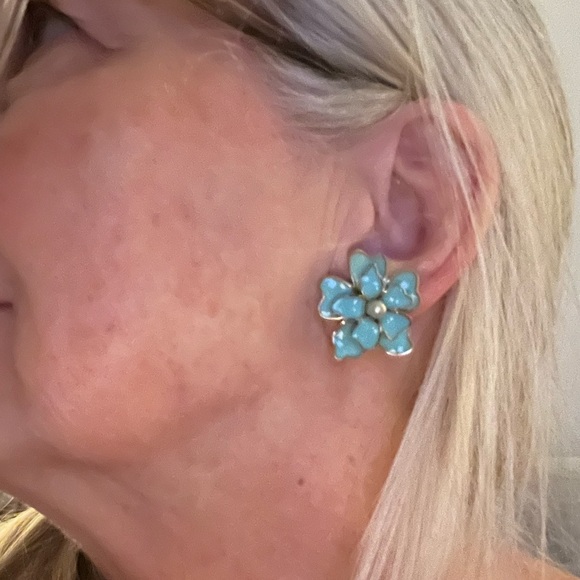 Vintage Cora Earrings enamel and pearls Golstone Clip Ons Periwinkle Blue - Picture 2 of 10